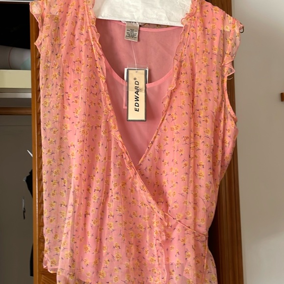 Edward Brand NWT 100% Silk Shell with polyester lining. Romance and summer! - Picture 1 of 6